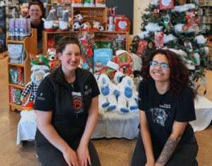 Holiday hours and service updates sign for NorthPoint Pets & Company